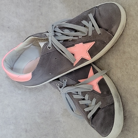 Golden Goose Superstar size 39, Excellent condition grey suede/pink (No heel) - Picture 4 of 16